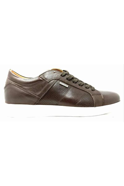 Pierre Cardin 779029 أحذية رجالية عادية باللون البني