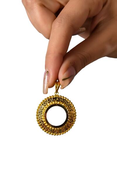 Çelikoğlu Kuyumculuk 14 Ayar Altın Çeyrek Cerceveli Kolye Uçu 1,70 Gr