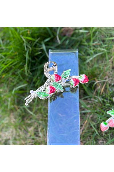 QUEEN AKSESUAR Trend Fashion Luxury Metal Large Pearl Strawberry Cluster Flower Gold Buckle Women's Children's Buckle Red