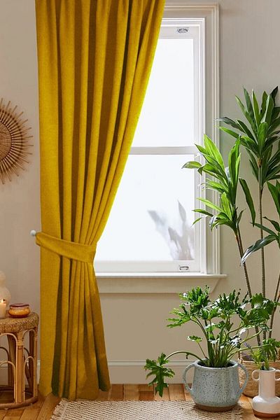 home color home ستارة خلفية مخملية على شكل قرص العسل باللون الأصفر الخردلي، برباط إضافي مخيط بشكل مسطح