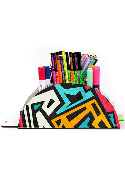 kutuTR Wooden Vip Pattern Series Rainbow Ruled Desktop Pen Holder Organizer Assembled Boxed