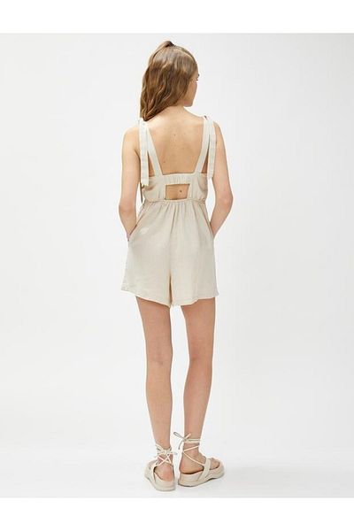 Koton Shorts, Overalls, Leinenmischung, quadratischer Kragen, Riementasche