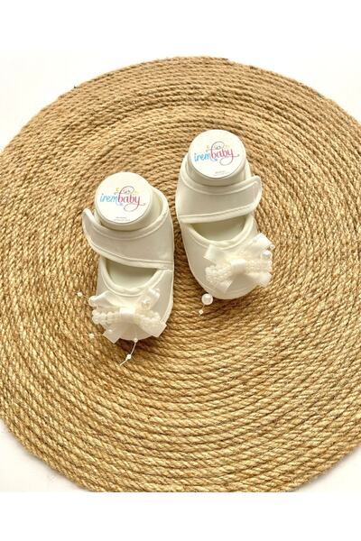irembaby Bebek Özel Tasarım Beyaz Incili Lohusa Bebek Ayakkabısı