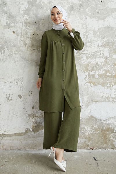 InStyle Garnitur casual zapinany na guziki Arfa Ayrobin – khaki