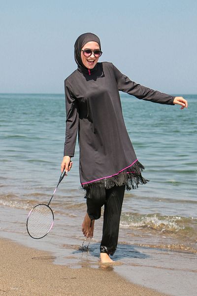 Marina 4-Piece Black Fully Covered Hijab Swimsuit M2105