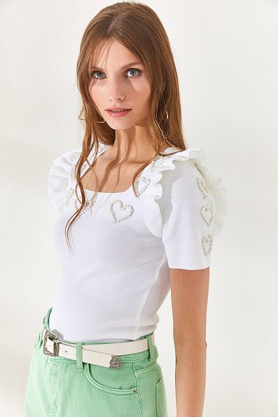 Olalook Dámská pletená halenka s volánkovým srdcem s bílým rukávem BLZ-19002269
