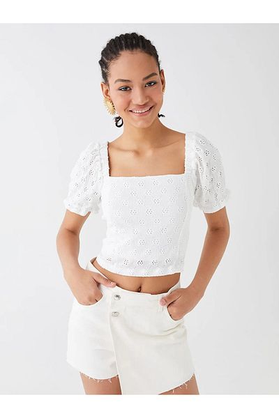 LC Waikiki Lcw Ležérní Čtvercový límec S vlastním vzorem Krátký rukáv Plodinová Výšivka Dámská halenka Ofstr