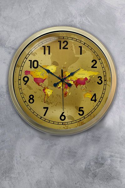 Kasva Concept 40 Cm Tumbled Metal Map Gift Wall Clock