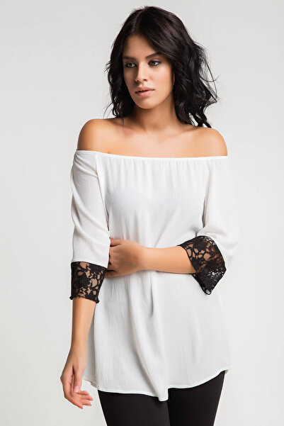 Laranor Women's Ecru Lace Detailed Blouse 16L4732