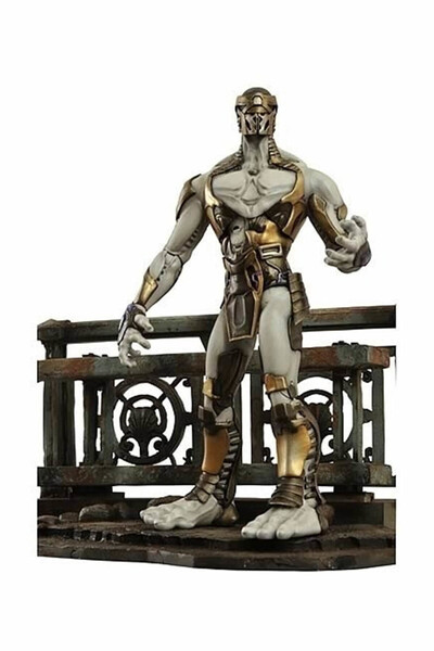 Diamond Select Toys Marvel Select Chitauri Footsoldier Action Figure