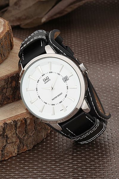 Q&Q Women's Wristwatch 3B660