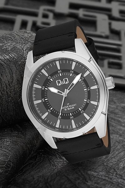 Q&Q Men's Wristwatch 3G2340