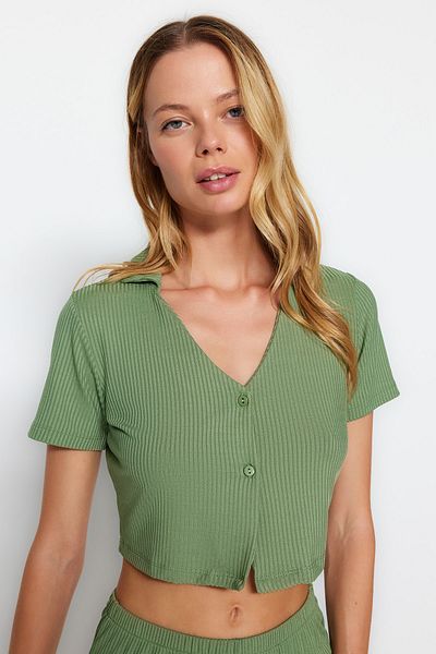 Trendyol Collection Tmavě zelené žebrované pletené pyžamové šortky THMSS22PT0308