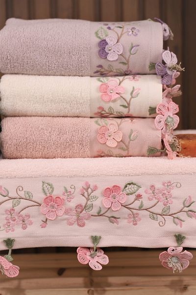 Pidora Textil Set of 4 Embroidered Laced Dowry Set 50*90 Hand and Face Towels