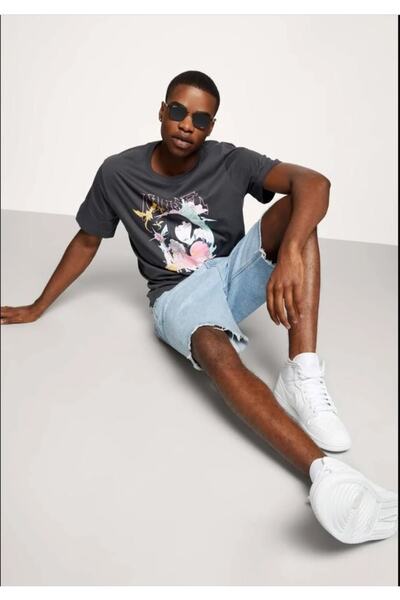 Nike Sportswear ''fantasy Graphic'' Short-sleeve Erkek Tişört