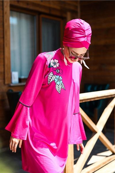 Marina 4-Piece Fuchsia Flower Detailed Fully Covered Hijab Swimsuit M2008