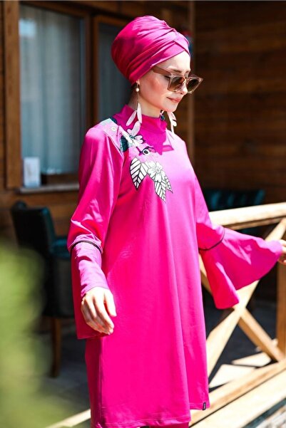 Marina Φούξια λουλούδι 4 τεμαχίων με λεπτομέρειες Πλήρως καλυμμένο Hijab Μαγιό M2008