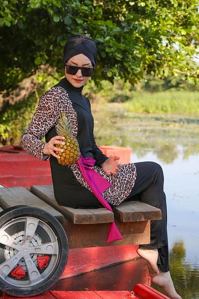 Marina 4-Piece Leopard Patterned Fully Covered Hijab Swimsuit M2104
