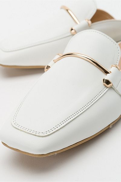 LuviShoes Ronda White Women's Slippers