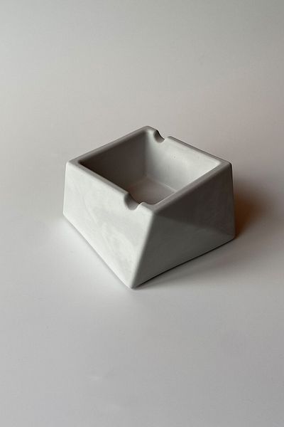 sin istanbul Asymmetric Ash Tray Gray