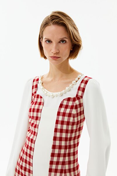 Berr-ın Pearl Necklace Blouse Ecru