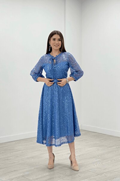 giyimmasalı Повна мереживна вечірня сукня міді з блискітками з тканини індиго синього кольору