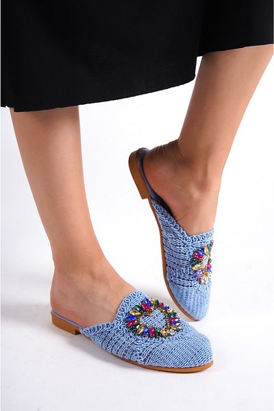 Moda Değirmeni شبشب نسائي من الدانتيل باللون الأزرق والأحجار الملونة Bg1163-122-0002