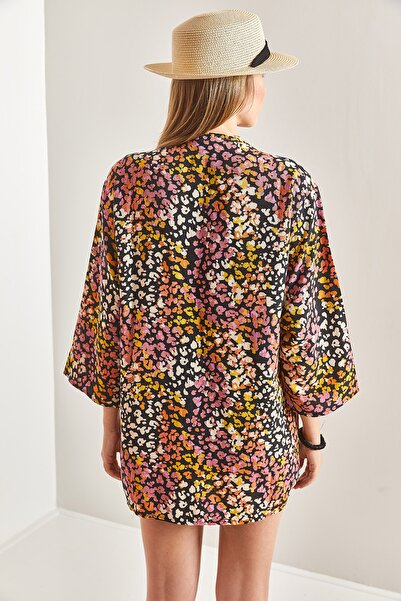 Bianco Lucci Women's Multi Patterned Linen Kimono