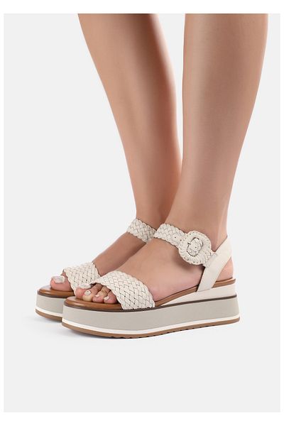INUOVO Sandalen