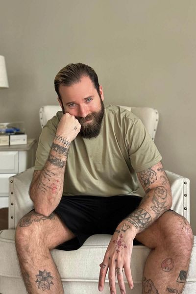 Pijamaevi Khaki Top Black Bottom Men's Pajama Set with Shorts