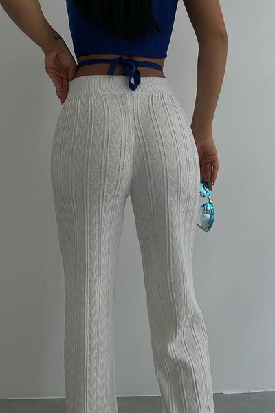 lovebox Women's White Openwork Knitted Trousers 23s01022