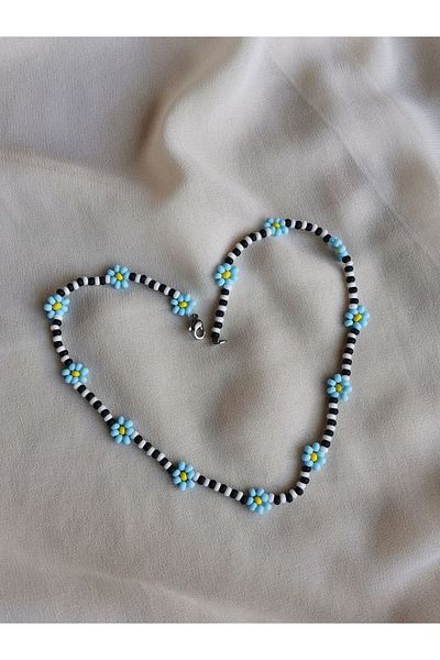Stoneday Black and White Detailed Daisy Sand Bead Summer Necklace