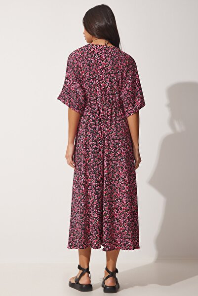 Happiness İstanbul Women's Red Black Floral Wrap Collar Loose Summer Knitted Dress DK00158