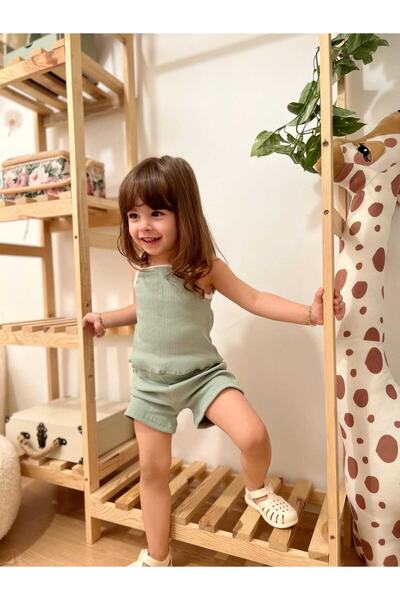 BEBEĞİME ÇORAP Summer Baby Girl Strappy T-shirt Shorts Set of 2