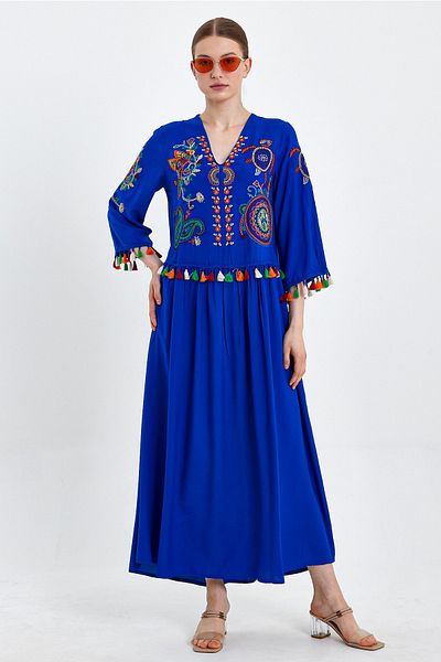 Denismoda Rochie cu ciucuri cu mâneci cu broderie florală