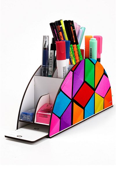 kutuTR Wooden Vip Student Series Rainbow Ruled Desktop Pen Holder Organizer with Assembled Box