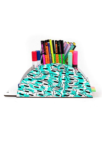 kutuTR Wooden Vip Student Series Rainbow Ruled Desktop Pen Holder Organizer with Assembled Box