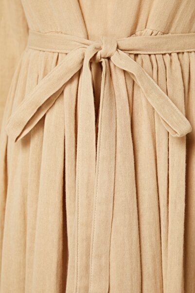 Trendyol Modest Φόρεμα από βιζόν με άνετη εφαρμογή και επένδυση από μουσελίνα 100% βαμβακερό υφαντό TCTSS23EB00048