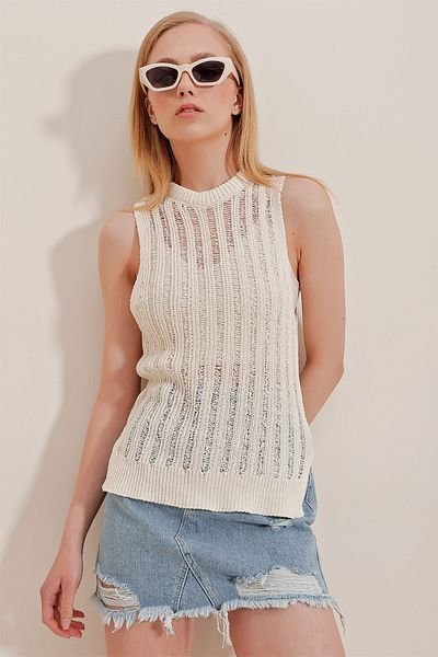Trend Alaçatı Stili Dámská Ecru prolamovaná pletená halenka bez rukávů ALC-X10307