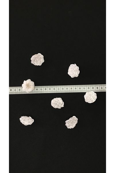 Ozpas White Decorative Flower 3cm 50pcs