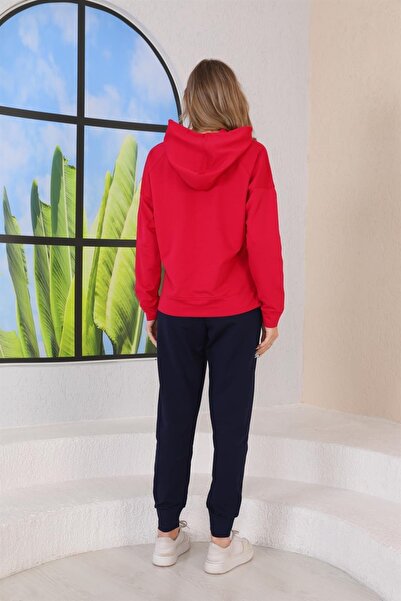 WestBound Embossed Heart Patterned Daily Sweat Jogger Women's Sports Suit Red