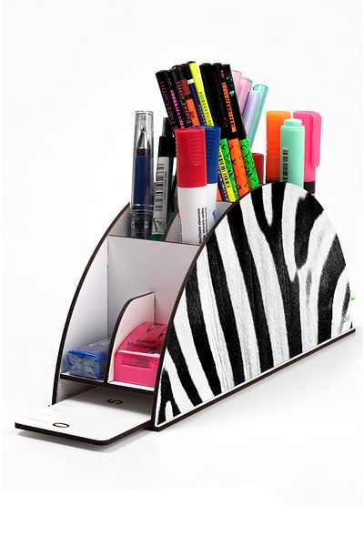 kutuTR Wooden Vip Pattern Series Rainbow Ruled Desktop Pen Holder Organizer with Assembled Box