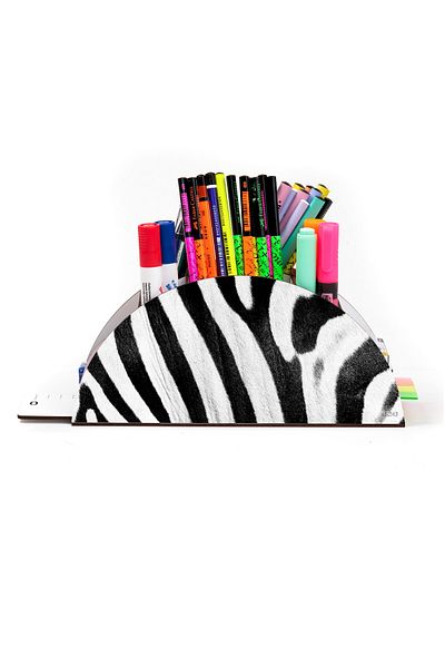 kutuTR Wooden Vip Pattern Series Rainbow Ruled Desktop Pen Holder Organizer with Assembled Box