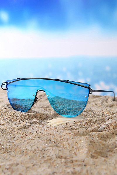 Di Caprio Unisex Oval Sunglasses DTX1079M