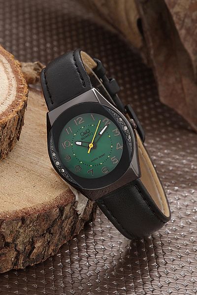 Q&Q Women's Wristwatch 3A1528