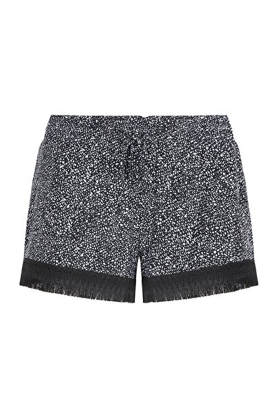 Penti Σορτς με λεπτομέρεια περικοπής