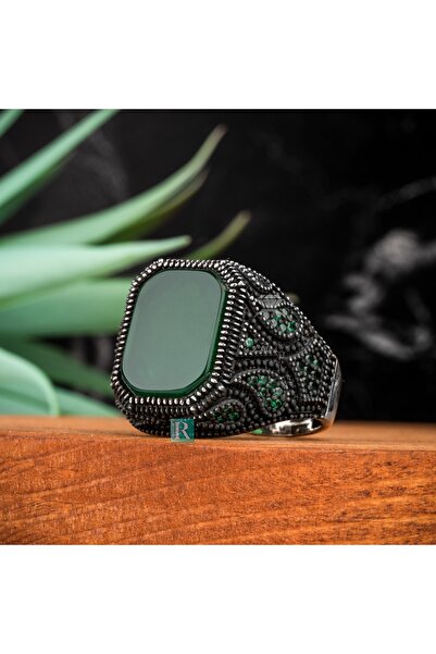 RevSilver 925 Ayar Gümüş Erkek Yüzük Akik Taşı Yanlardan Mini Zirkon Süslemeli
