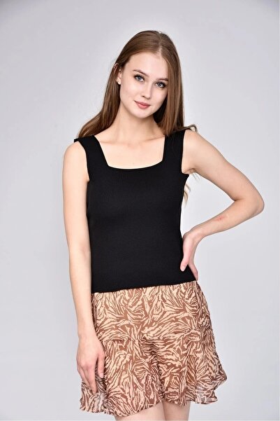 manolyabutik بلوزة نسائية صيفية ذات ياقة مربعة وحزام سميك للرياضيين