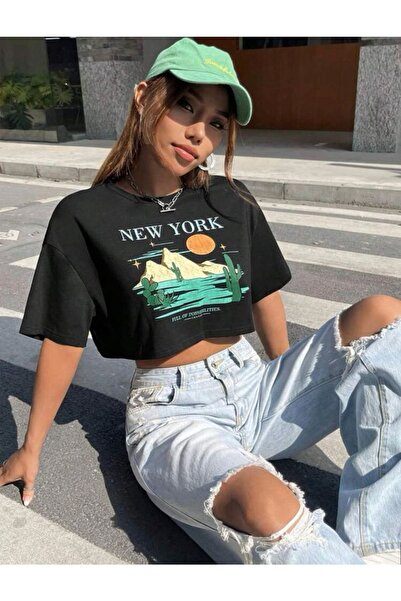 SELENA BUTİK Υπερμεγέθη Μοναδικό Μαύρο Crop Top με στάμπα Νέας Υόρκης