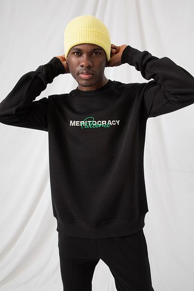 gothamvibes Hanorac negru oversize Meritocracy pentru bărbați